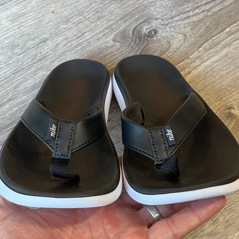 Nike Solay Thong Womens Flip Flop Sandals Black White AO3622-002 Size 7